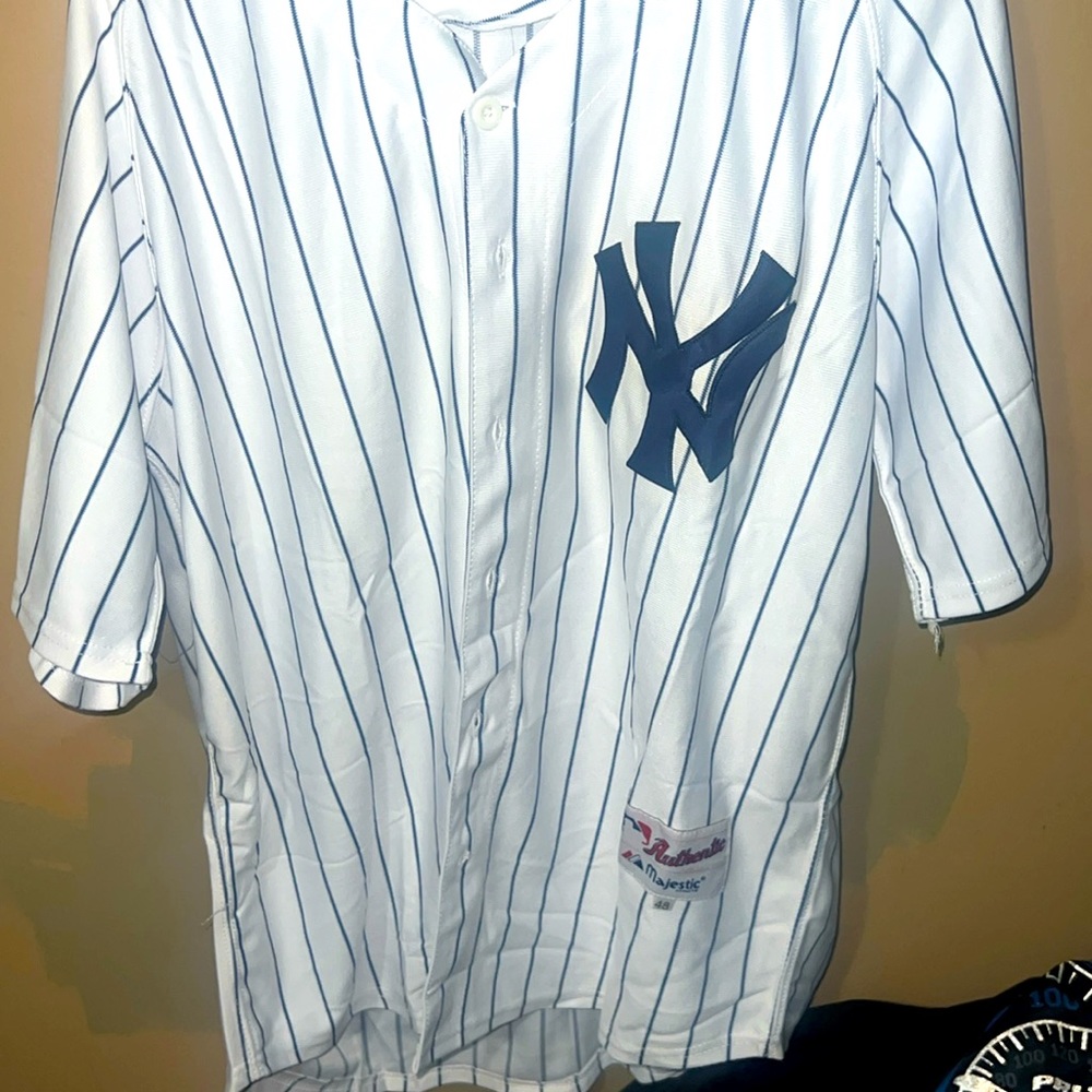 Yankees jersey